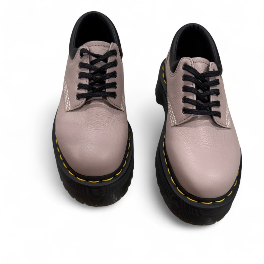 NEW Dr. Martens 8053 Pisa Leather Quad Platform Oxfords Lace-Up Vintage Taupe, 5 - Picture 2 of 10